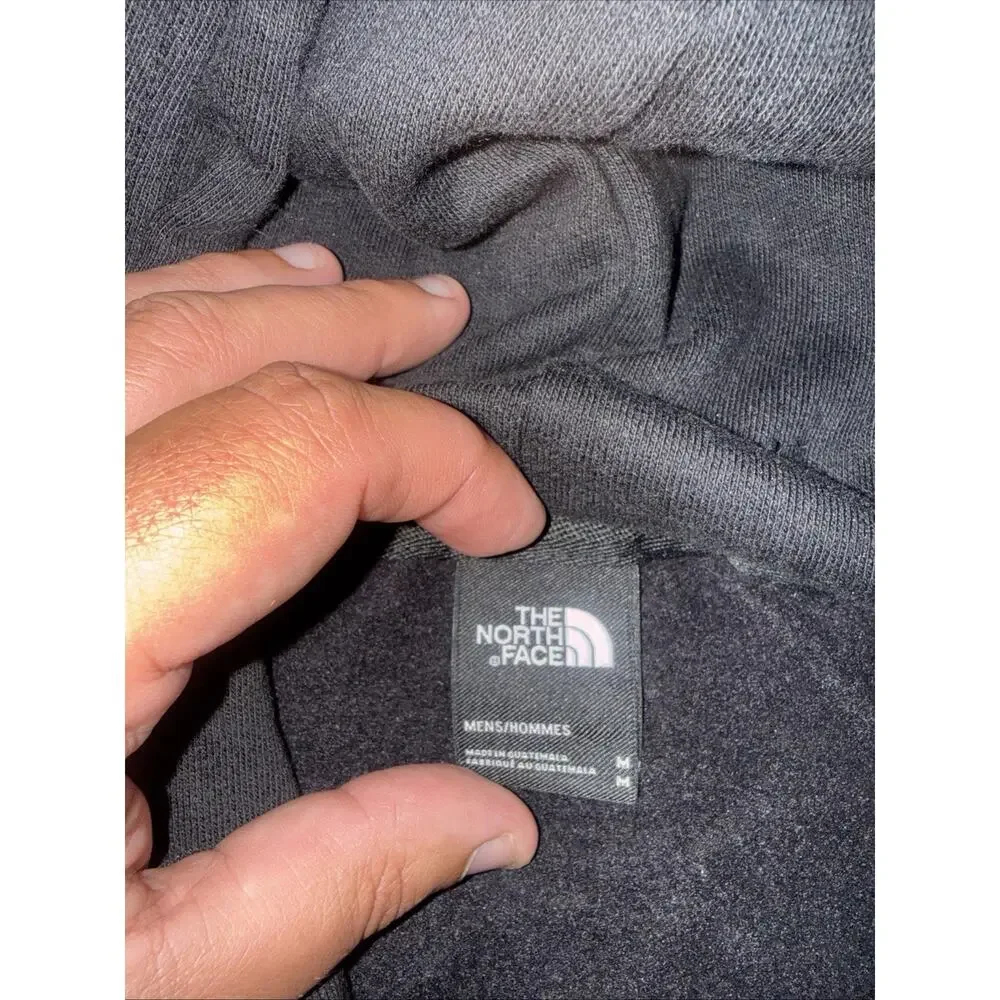 The North Face Men's Hoodie Half Dome Logo Long Sleeve Pullover Sweatshirt Med